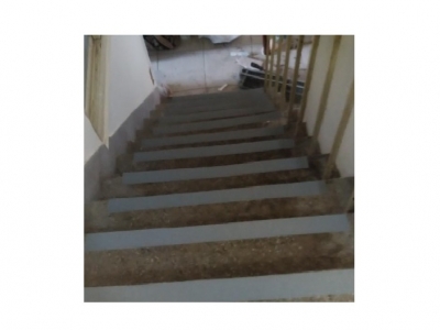樓梯間防滑